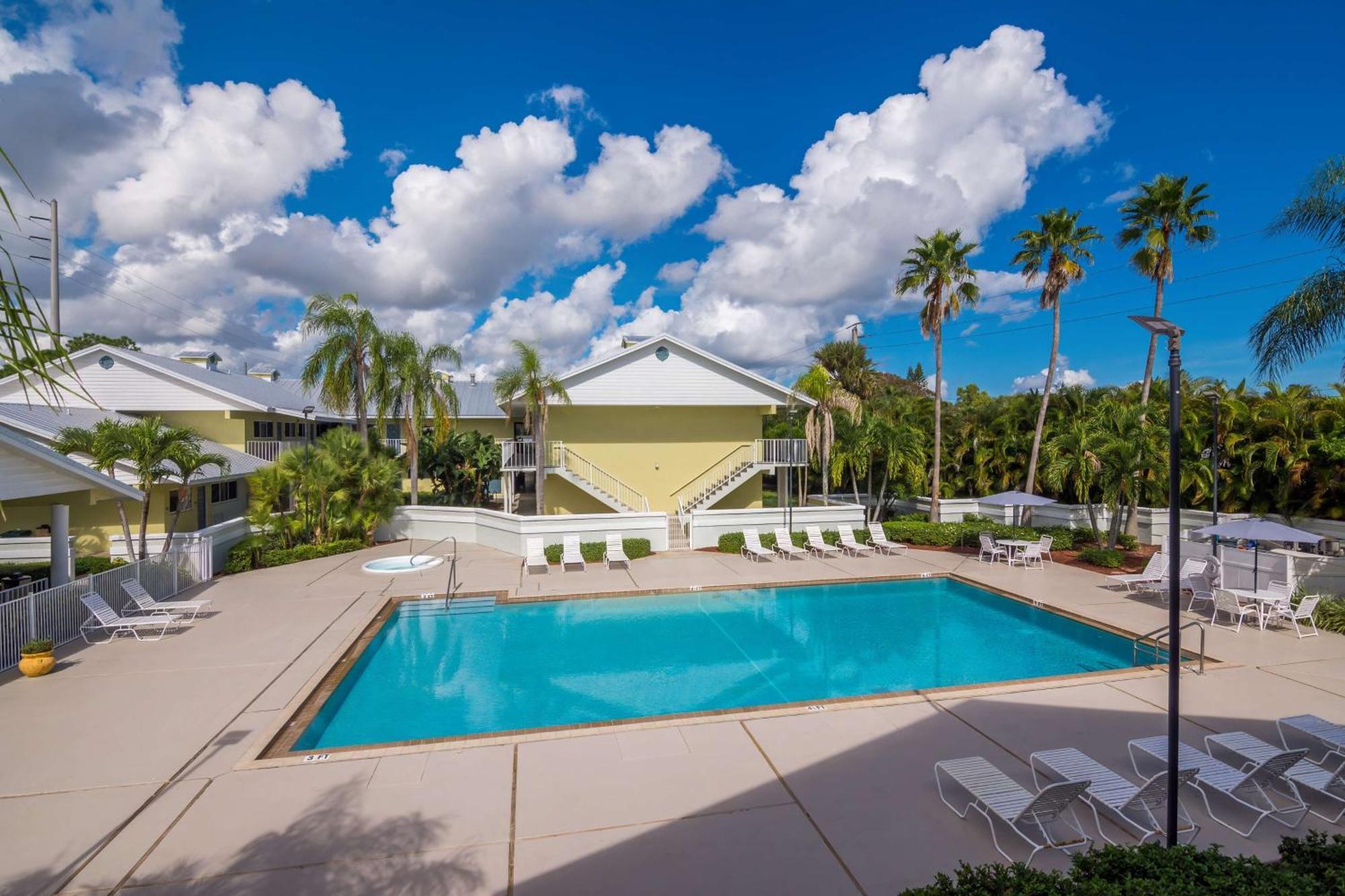 Best Western Port St. Lucie Exterior foto